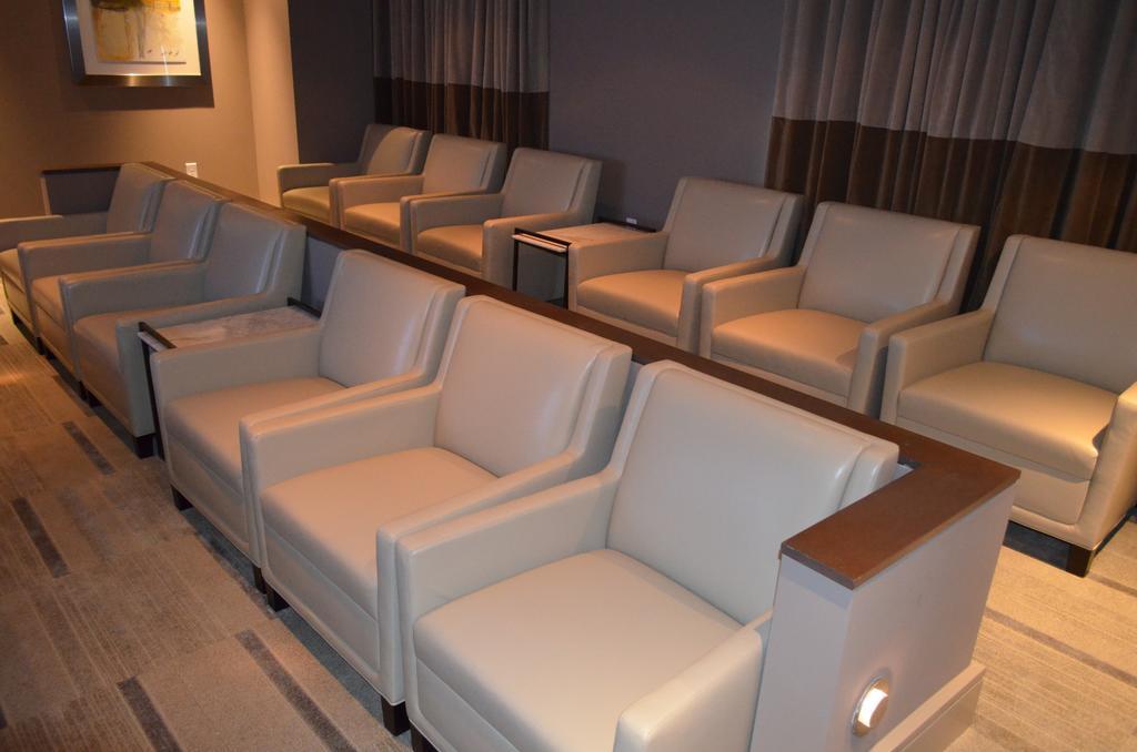 Hanover Post Oak Apartment Хюстън Екстериор снимка